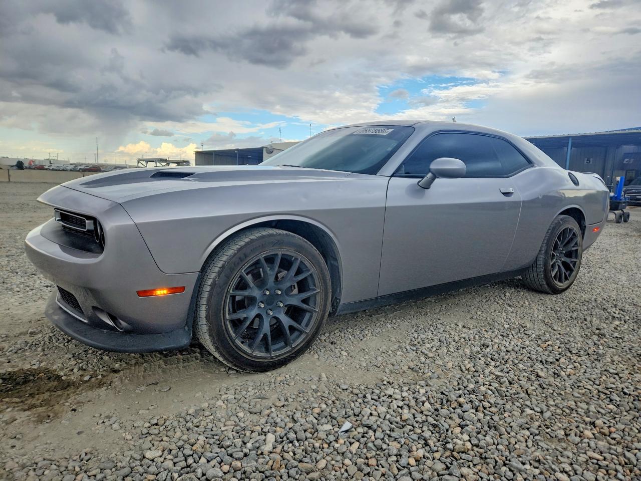 2017 DODGE CHALLENGER SXT | 2C3CDZAG2HH568425 | UPCARS