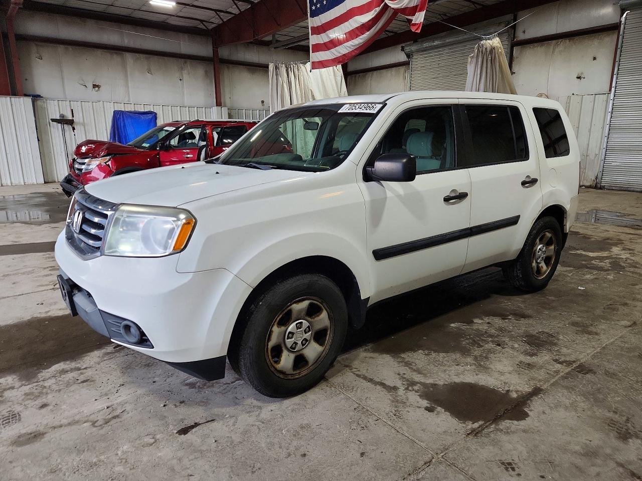2014 HONDA PILOT LX | 5FNYF4H29EB022182 | UPCARS