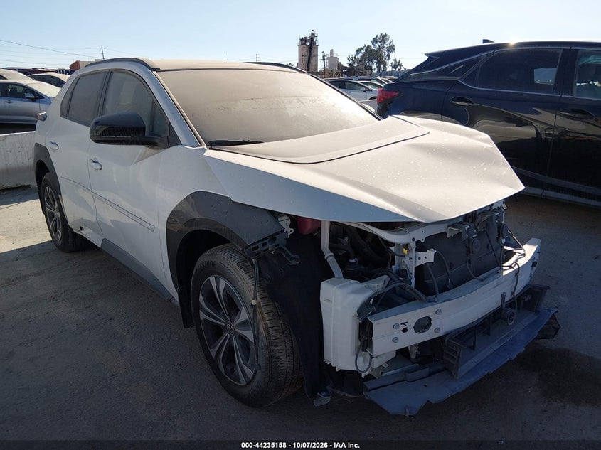 2025 TOYOTA BZ4 XLE | JTMAAAAA0SA071520 | UPCARS