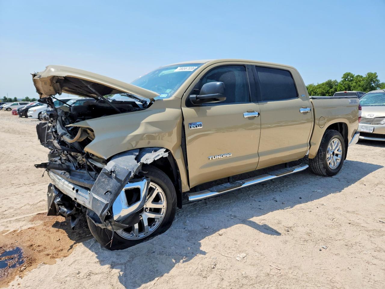 2018 TOYOTA TUNDRA CREWMAX SR5 | 5TFDW5F16JX776932 | UPCARS