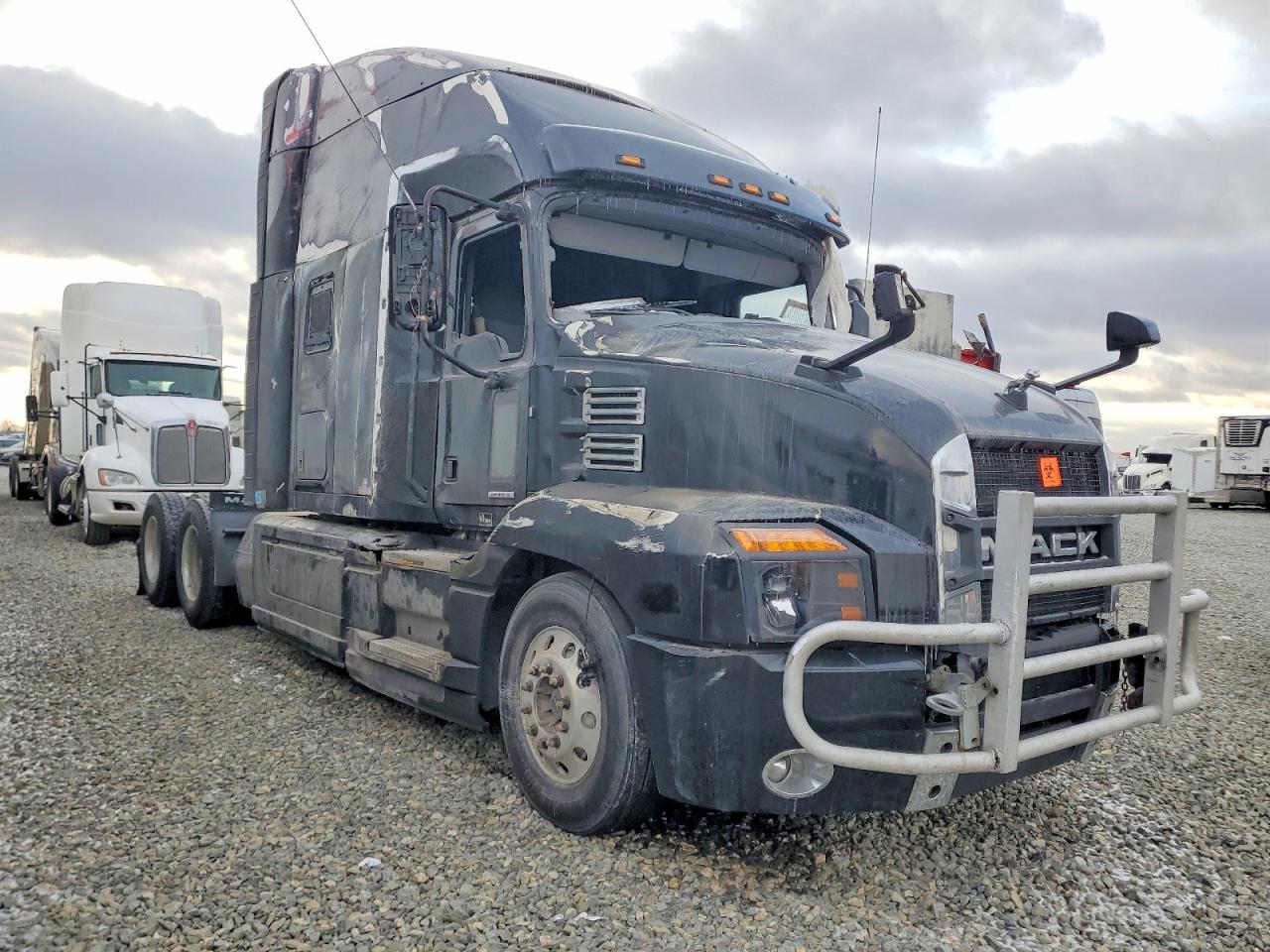 2022 MACK ANTHEM SEMI TRUCK | 1M1AN4GYXNM025741 | UPCARS