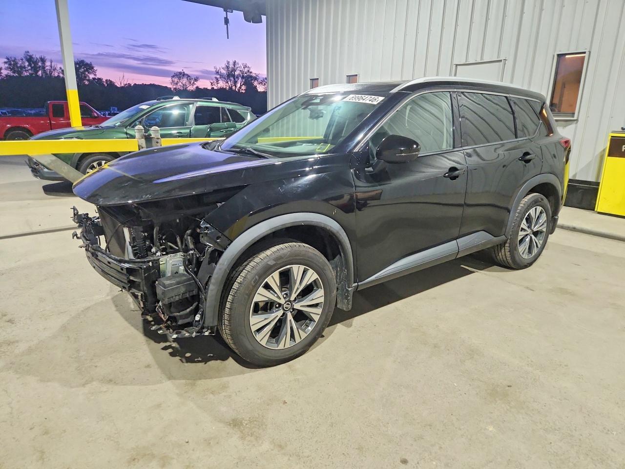 2021 NISSAN ROGUE SV | 5N1AT3BBXMC733927 | UPCARS