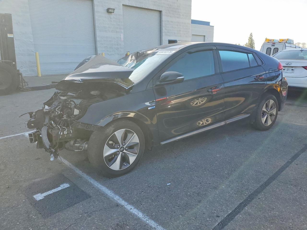 2019 HYUNDAI IONIQ BASE | KMHC75LH1KU050470 | UPCARS