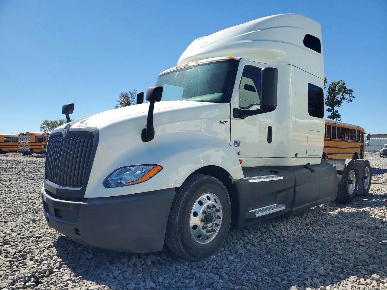 2022 INTERNATIONAL ALL OTHER SEMI TRUCK | 3HSDZAPR0NN556882 | UPCARS