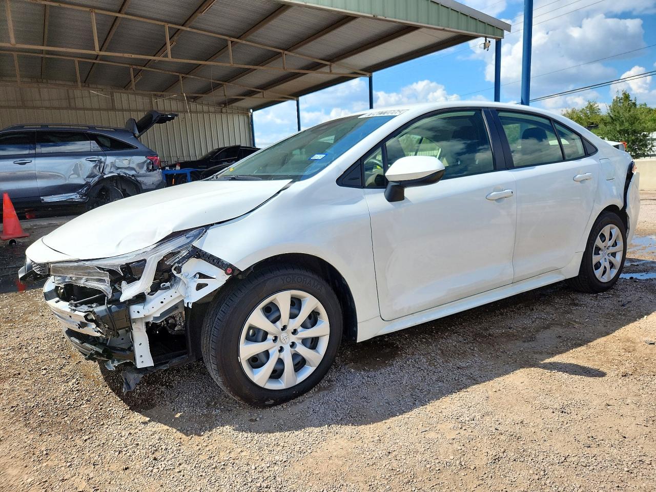2026 TOYOTA COROLLA LE | JTDBCMFE8T3140696 | UPCARS