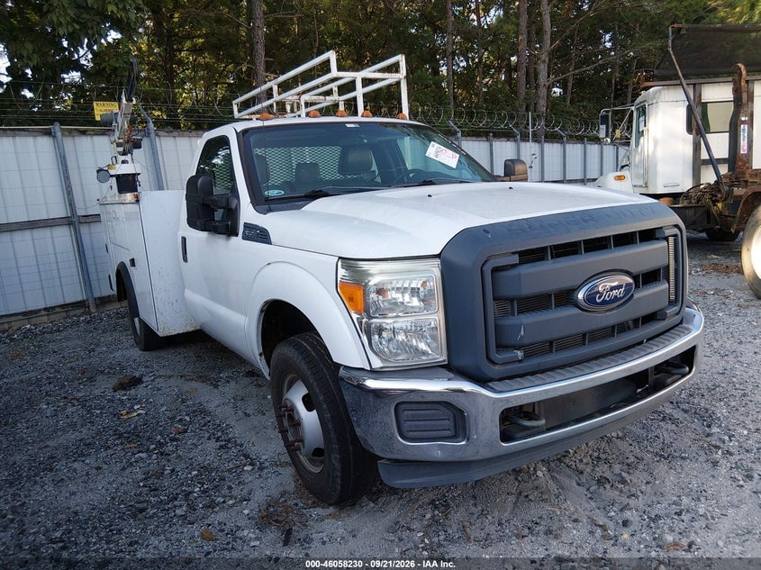 2015 FORD F-350 CHASSIS XL | 1FDRF3G68FEA89213 | UPCARS