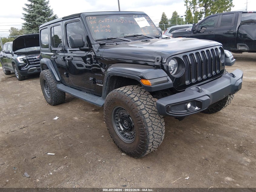 2018 JEEP WRANGLER UNLIMITED SAHARA 4X4 | 1C4HJXEG0JW184952 | UPCARS