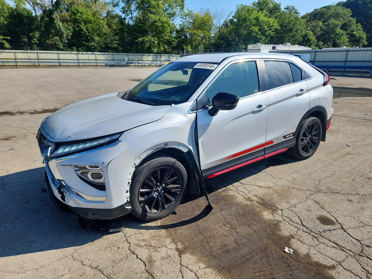 2024 MITSUBISHI ECLIPSE LE | JA4ATVAA7RZ046878 | UPCARS