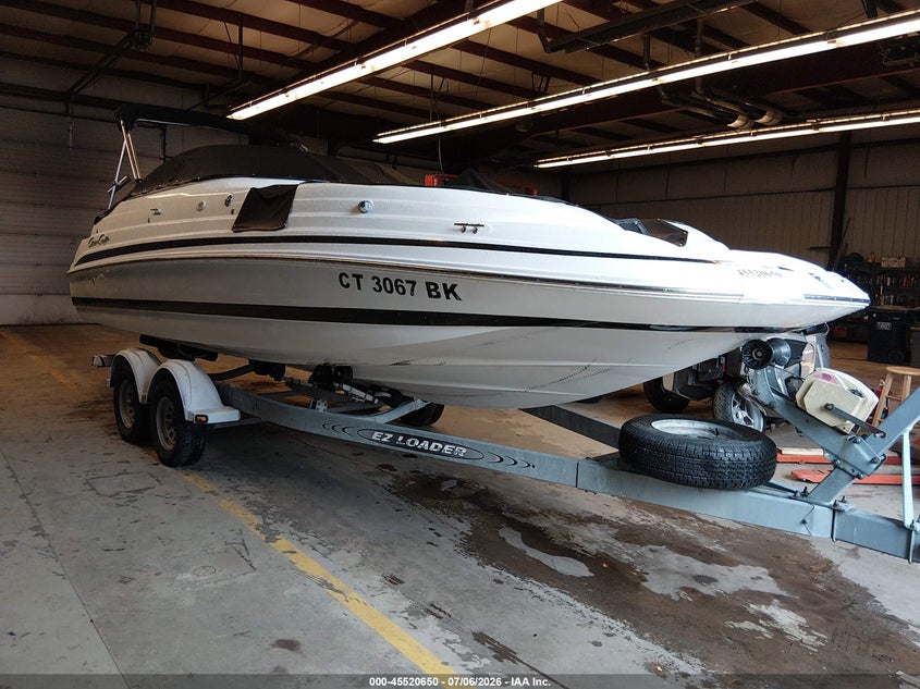 2000 CHRIS CRAFT 232 SPORTS DECK | CCBJK140H900 | UPCARS