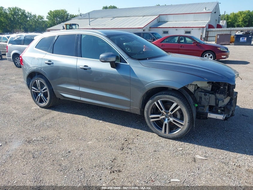 2018 VOLVO XC60 T5 MOMENTUM | YV4102RK3J1095635 | UPCARS