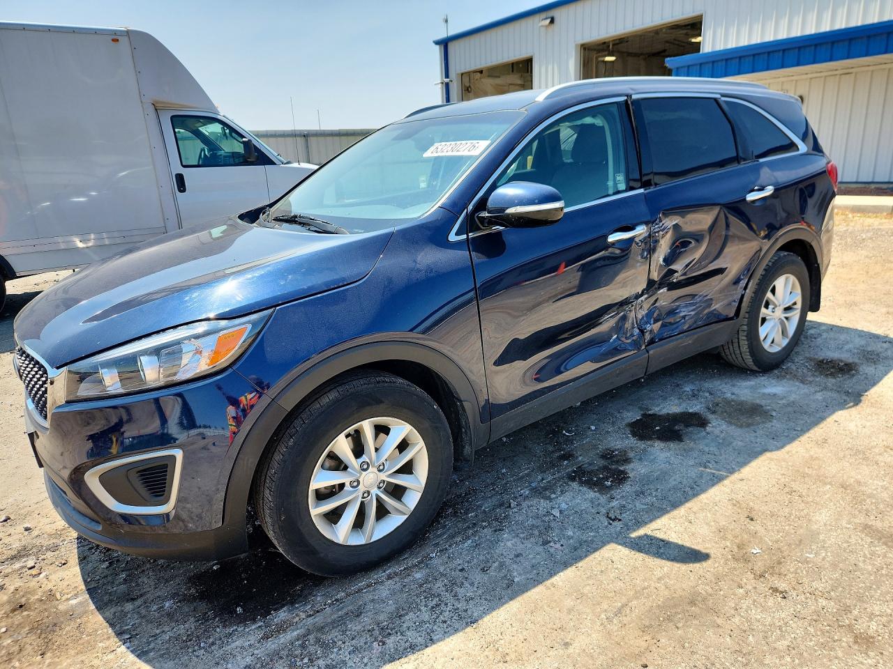 2016 KIA SORENTO LX | 5XYPG4A32GG122888 | UPCARS