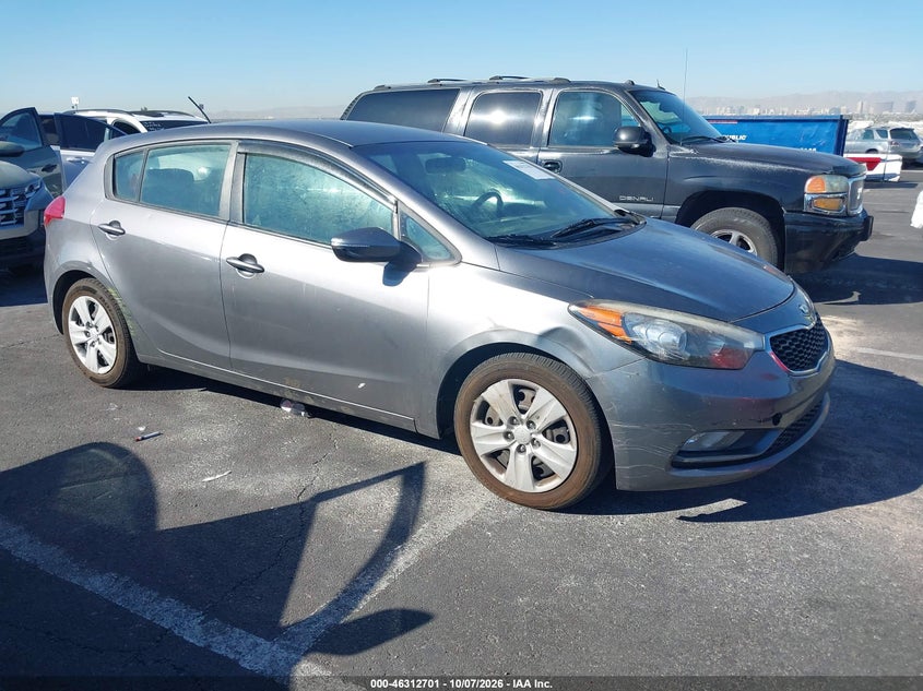 2016 KIA FORTE LX | KNAFK5A87G5583411 | UPCARS