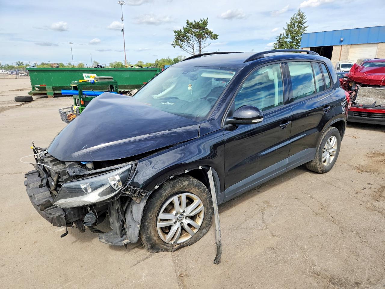 2017 VOLKSWAGEN TIGUAN S | WVGBV7AXXHK012084 | UPCARS