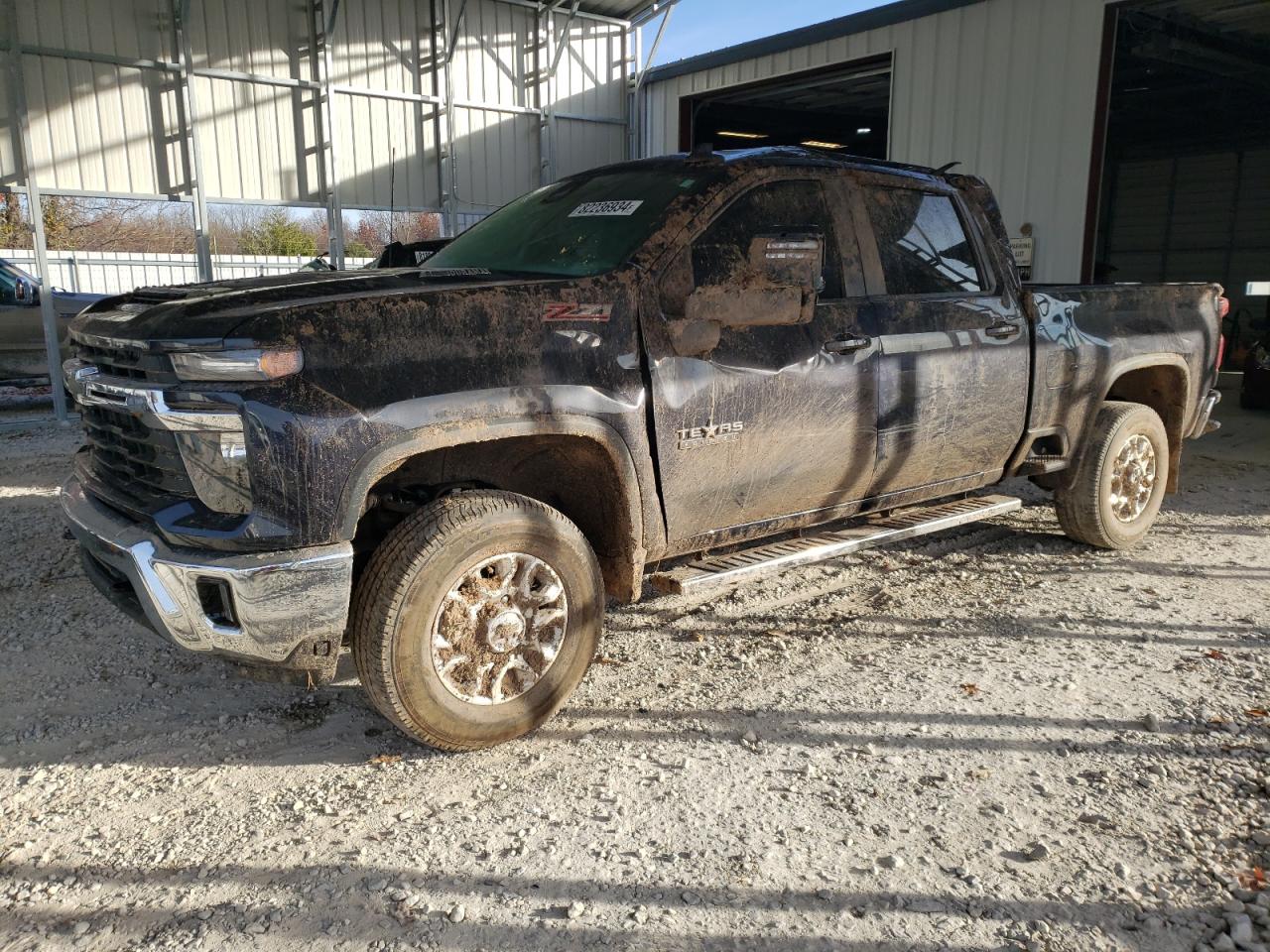 2024 CHEVROLET SILVERADO K2500 HEAVY DUTY LT | 1GC4YNEY7RF121642 | UPCARS