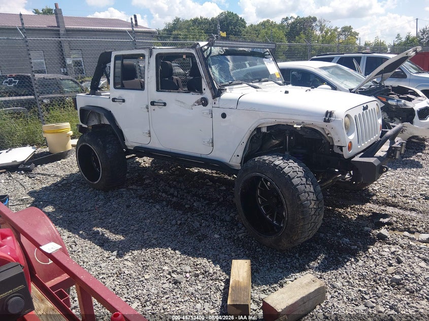 2013 JEEP WRANGLER UNLIMITED SPORT | 1C4BJWDG4DL632861 | UPCARS