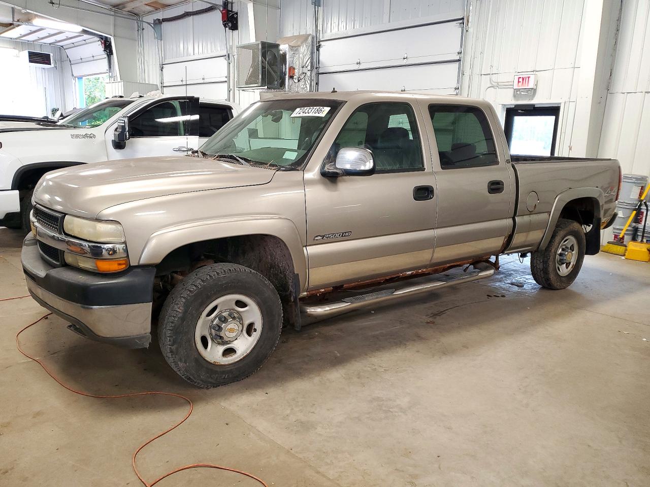 2001 CHEVROLET SILVERADO K2500 HEAVY DUTY | 1GCHK23U31F142087 | UPCARS