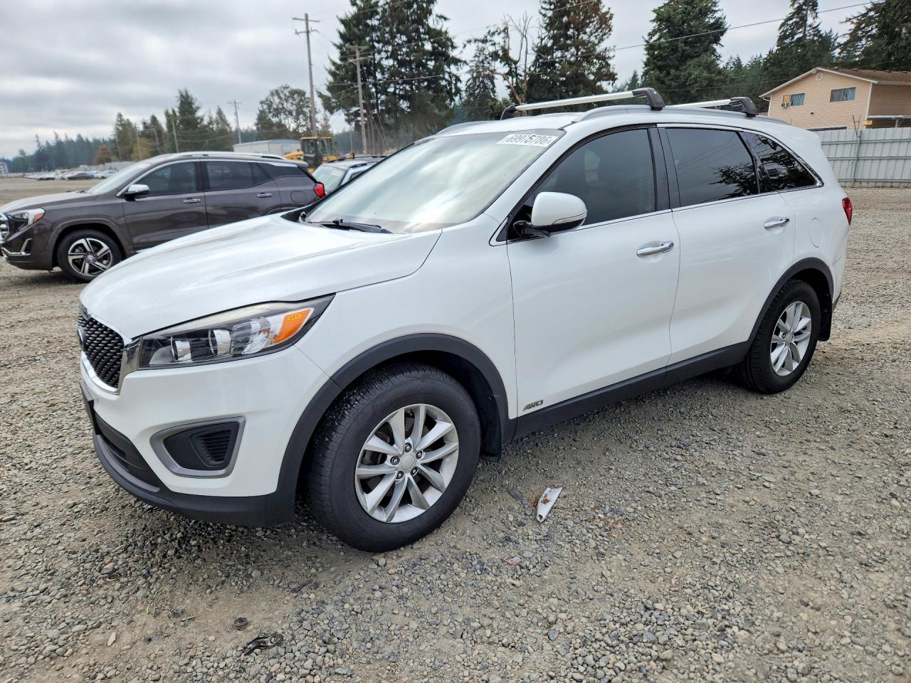 2016 KIA SORENTO LX | 5XYPGDA36GG043515 | UPCARS