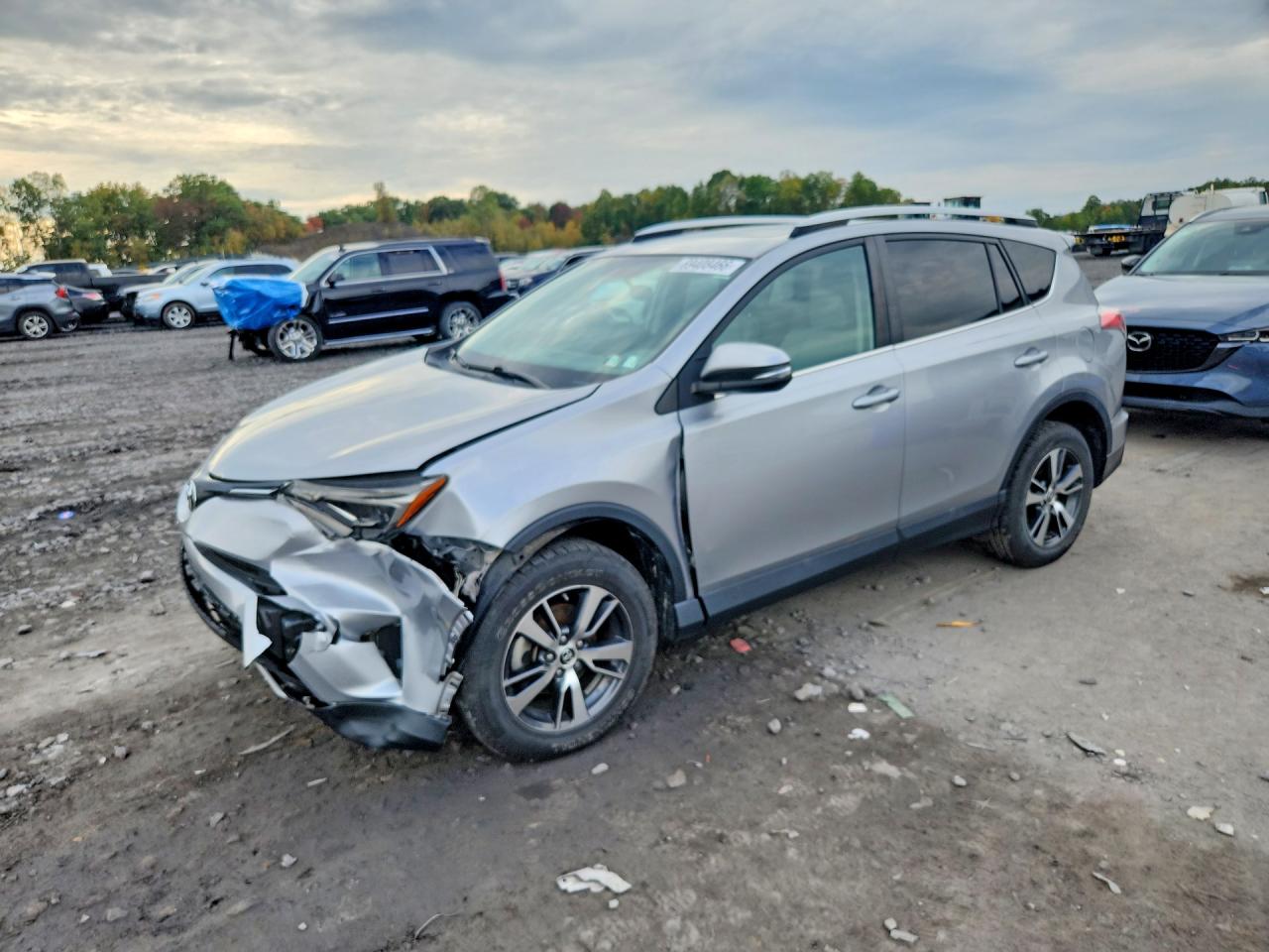 2016 TOYOTA RAV4 XLE | 2T3RFREV4GW458984 | UPCARS