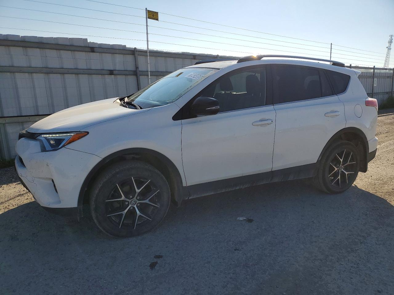 2018 TOYOTA RAV4 SE | 2T3JFREV1JW734090 | UPCARS