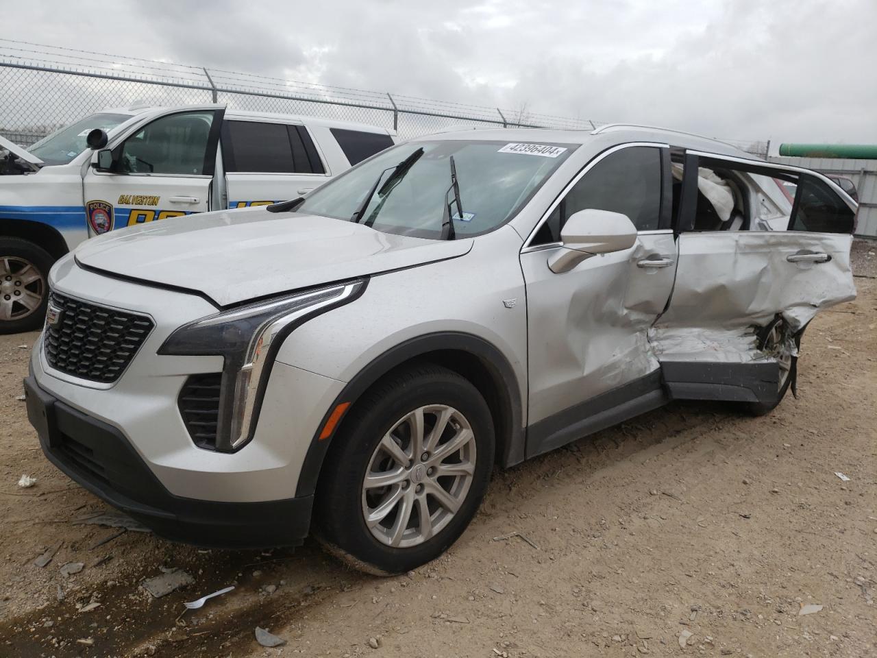 2022 CADILLAC XT4 LUXURY | 1GYAZAR44NF106701 | UPCARS