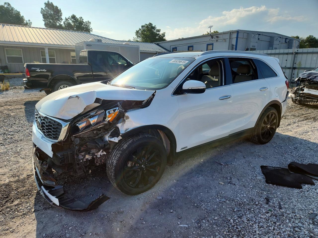 2020 KIA SORENTO EX V6 | 5XYPHDA58LG703501 | UPCARS