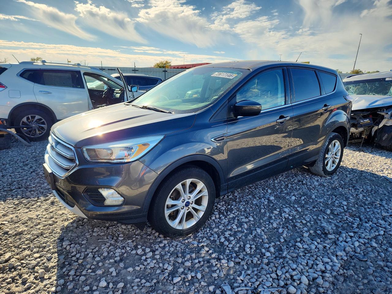 2017 FORD ESCAPE SE | 1FMCU0GD3HUA04067 | UPCARS