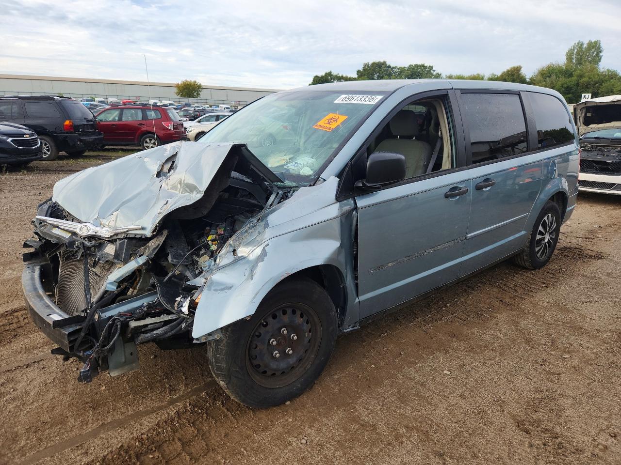 2008 CHRYSLER MINIVAN LX | 2A8HR44H38R826223 | UPCARS