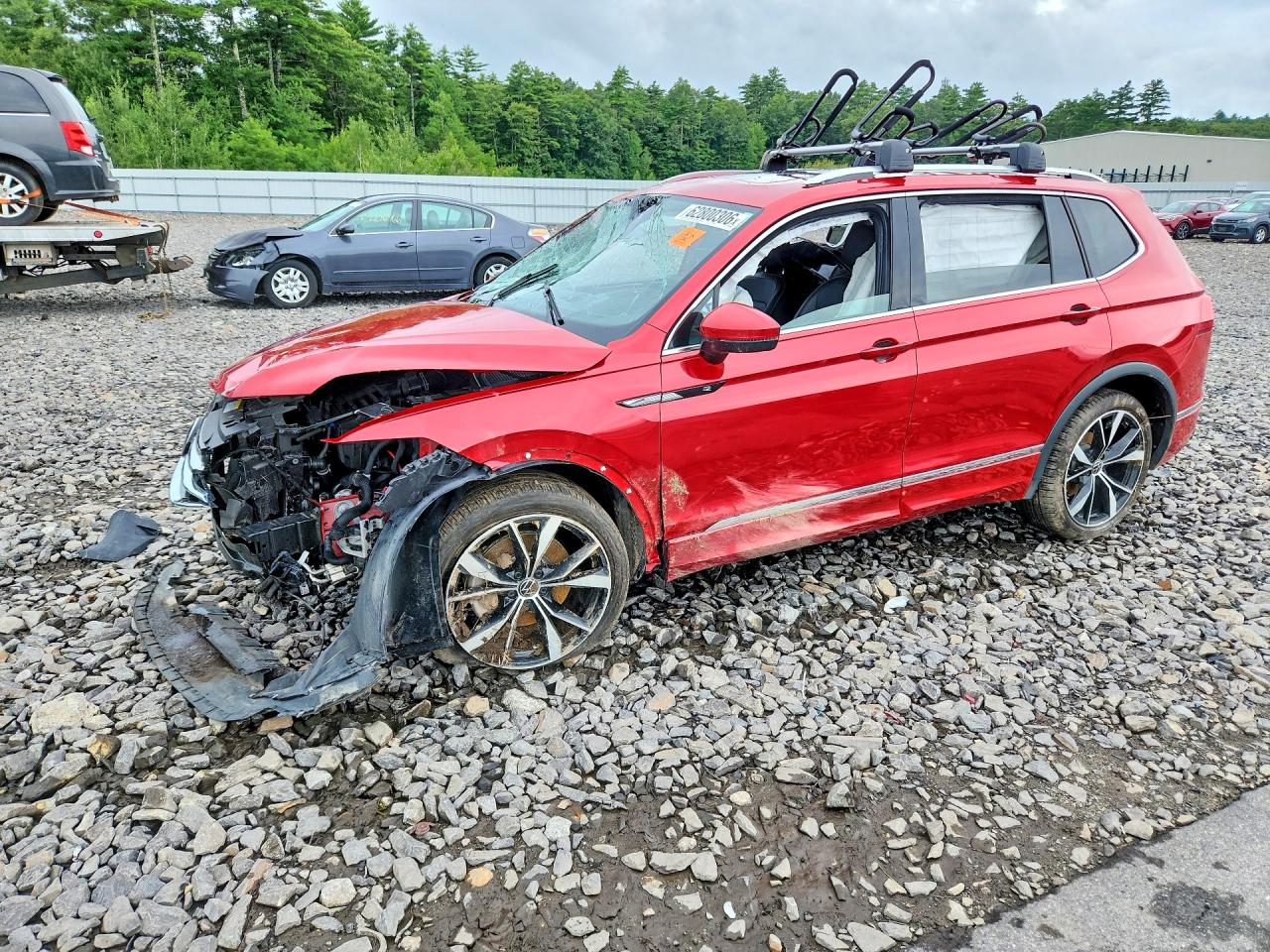 2024 VOLKSWAGEN TIGUAN SEL R-LINE BLACK | 3VV4B7AX6RM215247 | UPCARS