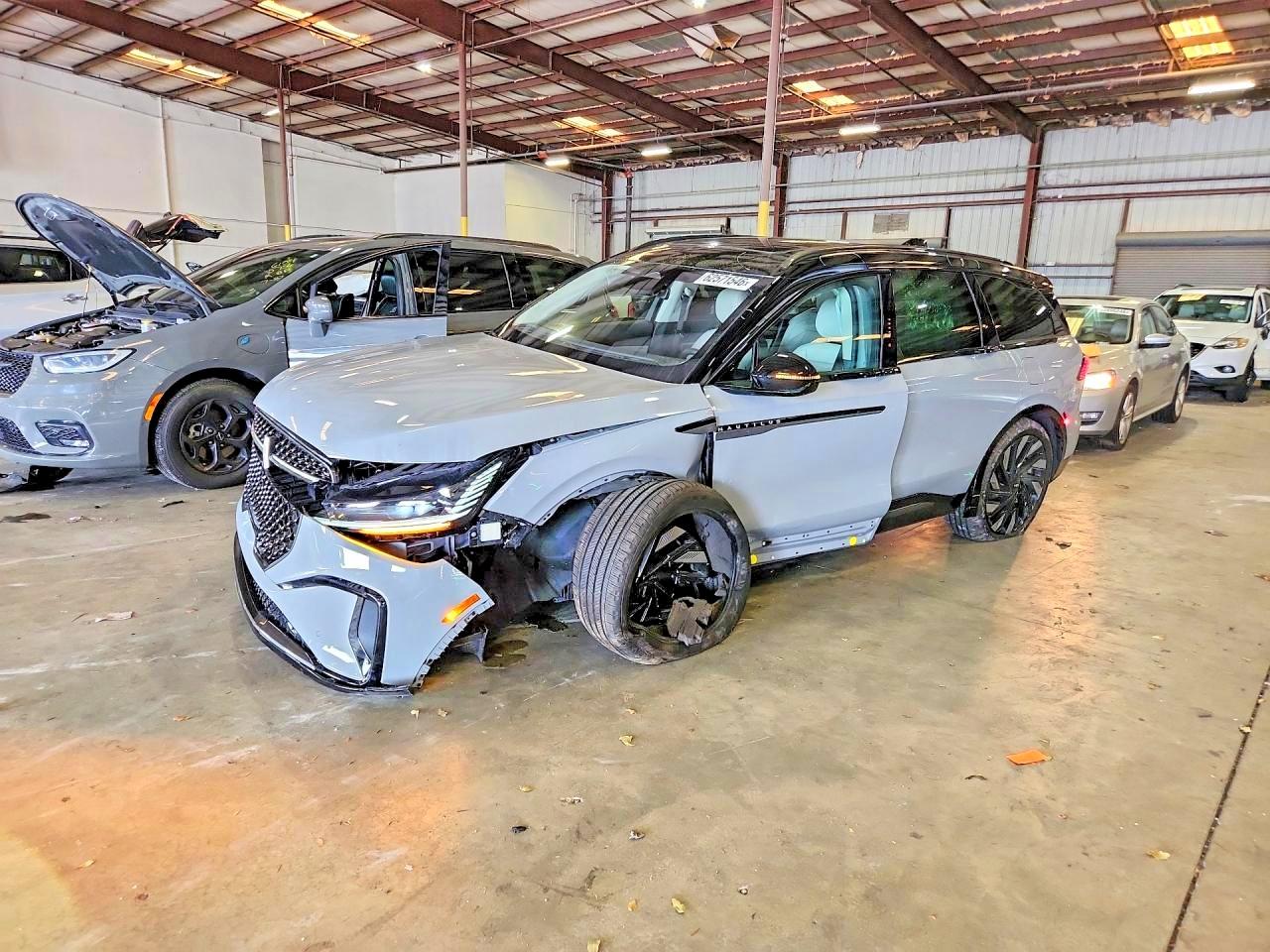 2026 LINCOLN NAUTILUS RESERVE | 5LMPJ8KA5TJ987668 | UPCARS