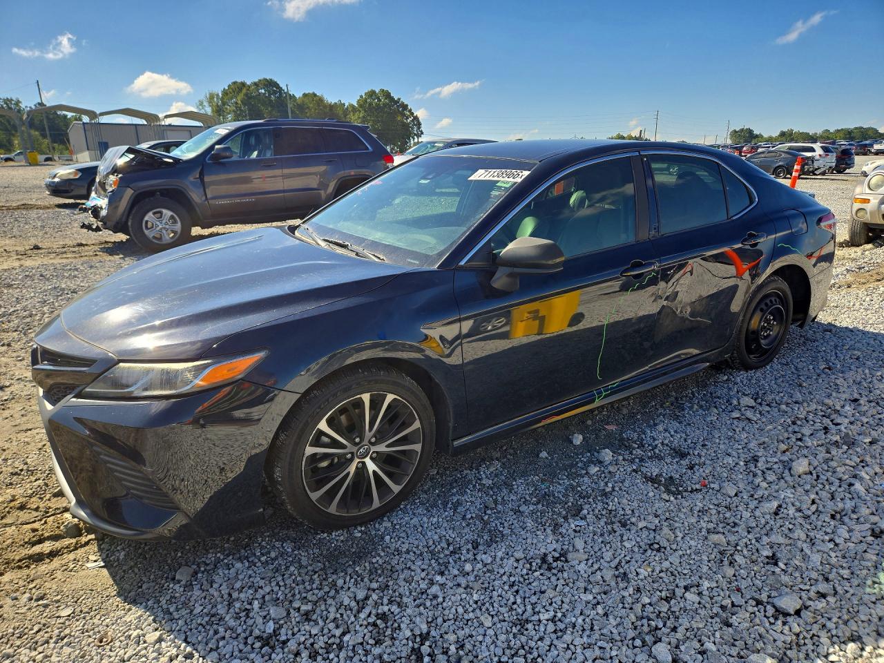 2018 TOYOTA CAMRY SE | 4T1B11HK4JU581834 | UPCARS