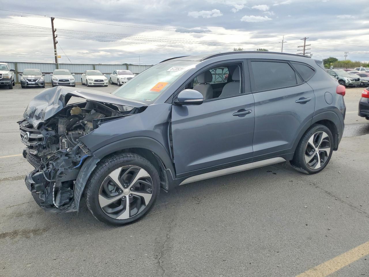 2018 HYUNDAI TUCSON VALUE | KM8J3CA24JU668046 | UPCARS