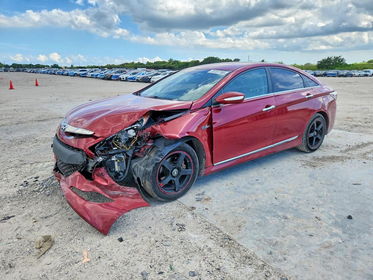 2015 HYUNDAI SONATA LIMITED | KMHEC4A4XFA124023 | UPCARS