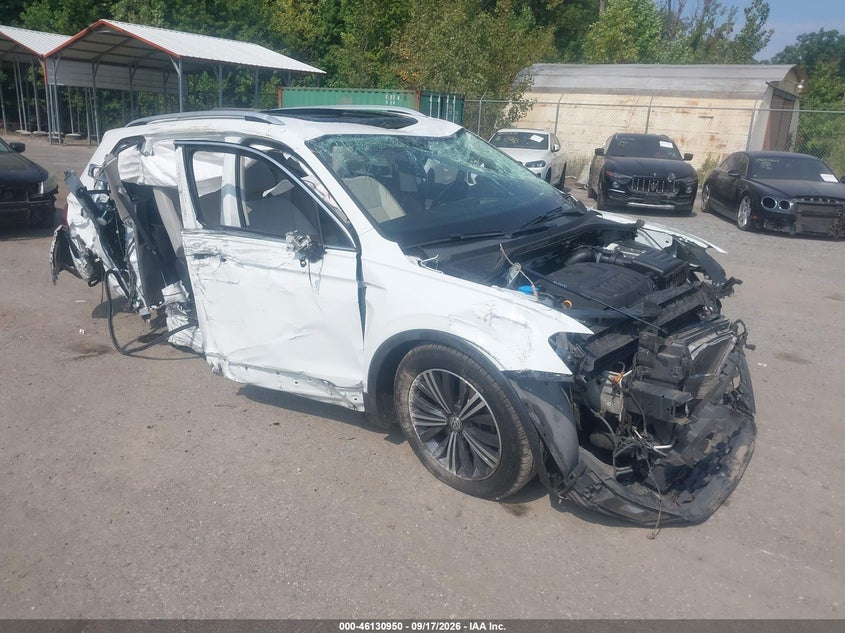 2018 VOLKSWAGEN TIGUAN 2.0T SE/2.0T SEL | 3VV3B7AXXJM005430 | UPCARS