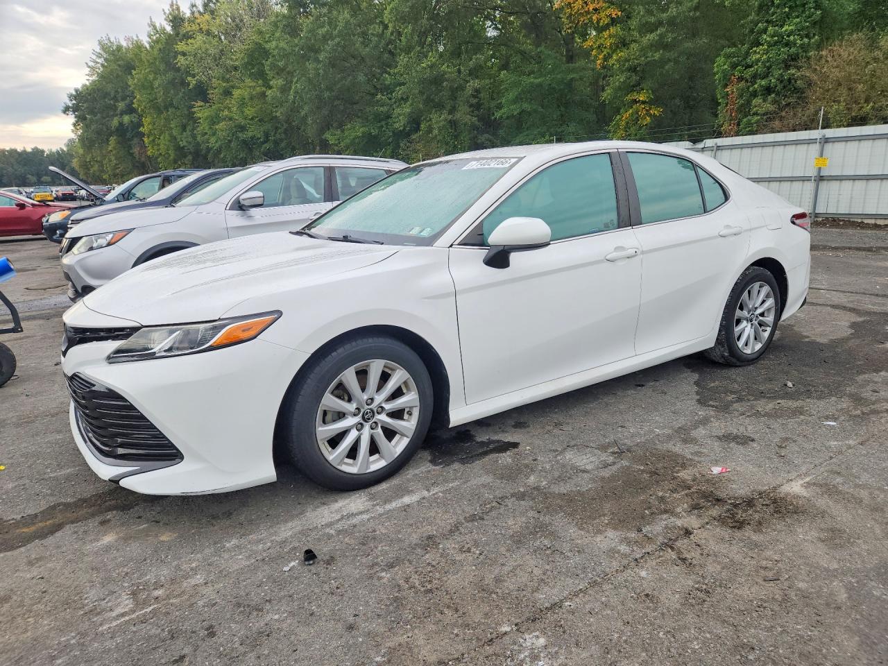 2018 TOYOTA CAMRY LE | 4T1B11HK8JU570870 | UPCARS