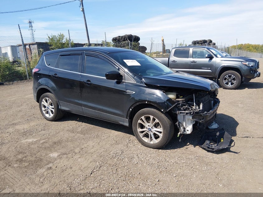 2017 FORD ESCAPE SE | 1FMCU9GD2HUE61876 | UPCARS