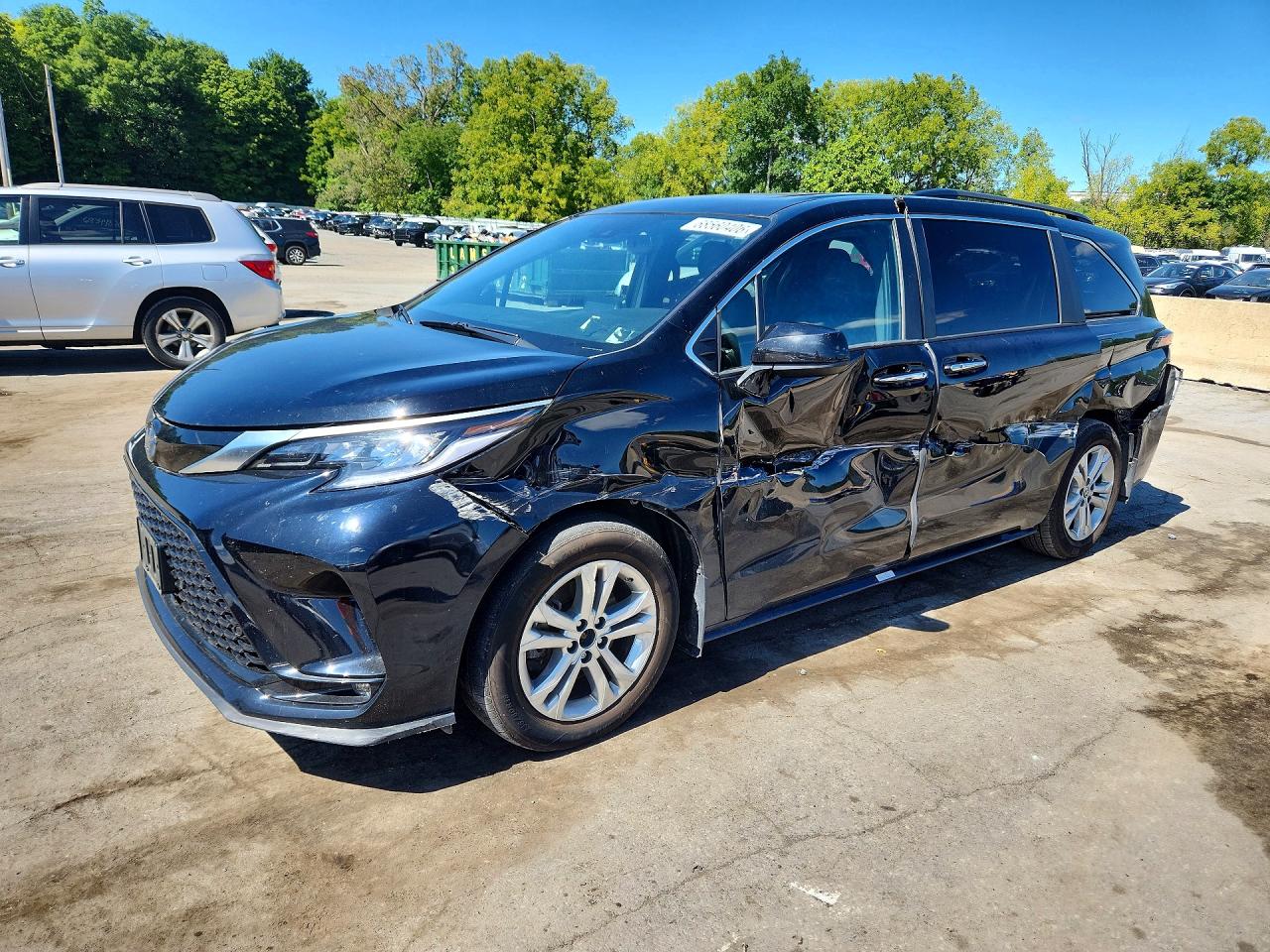 2022 TOYOTA SIENNA XSE | 5TDXSKFC1NS070536 | UPCARS