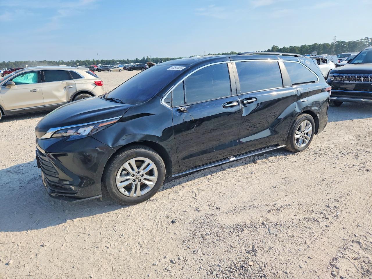 2025 TOYOTA SIENNA XSE 7-PASSENGER | 5TDJSKFC2SS216556 | UPCARS