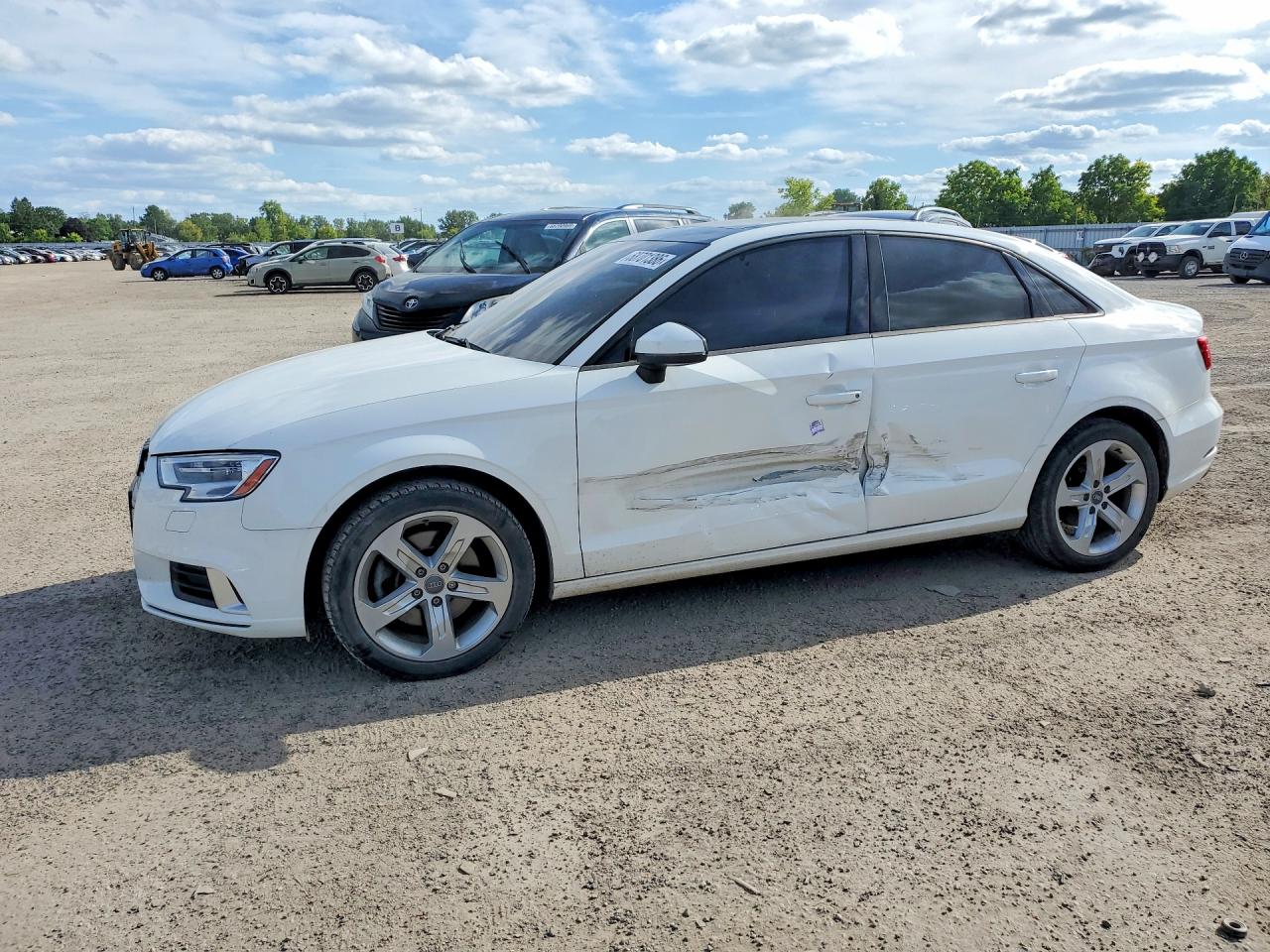 2018 AUDI A3 PREMIUM | WAUB8GFF0J1079555 | UPCARS
