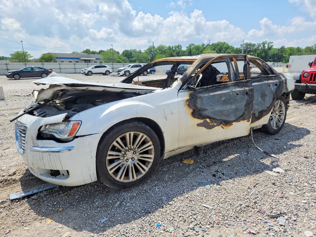 2013 CHRYSLER 300 | 2C3CCAEG8DH518668 | UPCARS
