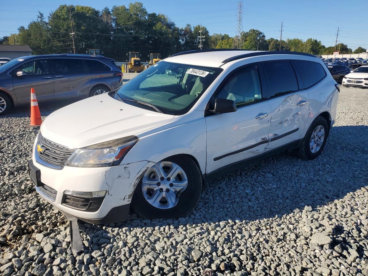 2017 CHEVROLET TRAVERSE LS | 1GNKRFED7HJ263127 | UPCARS
