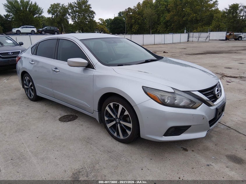 2017 NISSAN ALTIMA 2.5 SR | 1N4AL3AP1HN303978 | UPCARS