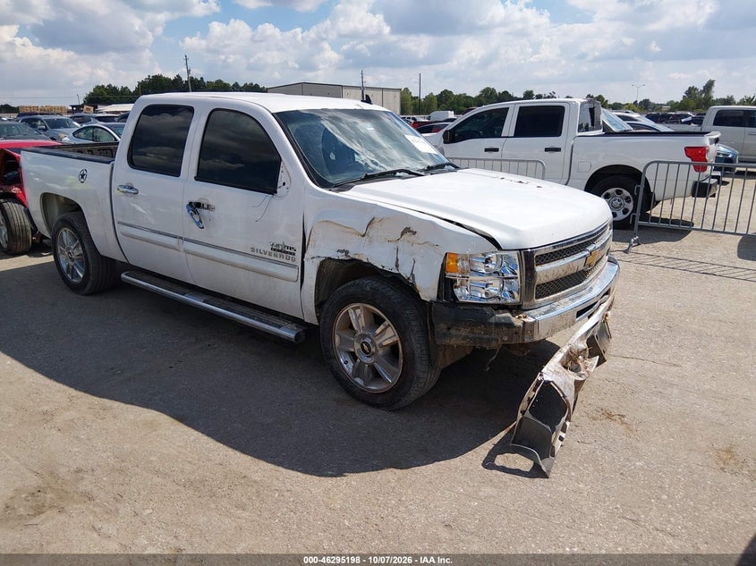 2013 CHEVROLET SILVERADO 1500 LT | 3GCPCSE00DG334105 | UPCARS