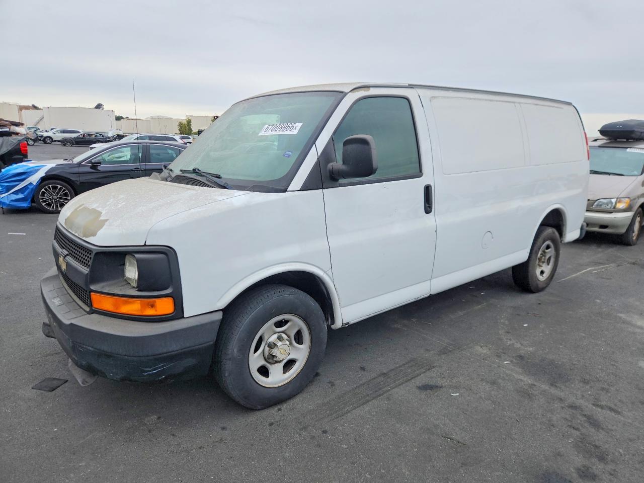 2008 CHEVROLET EXPRESS DELIVERY VAN | 1GCFG15X381150336 | UPCARS