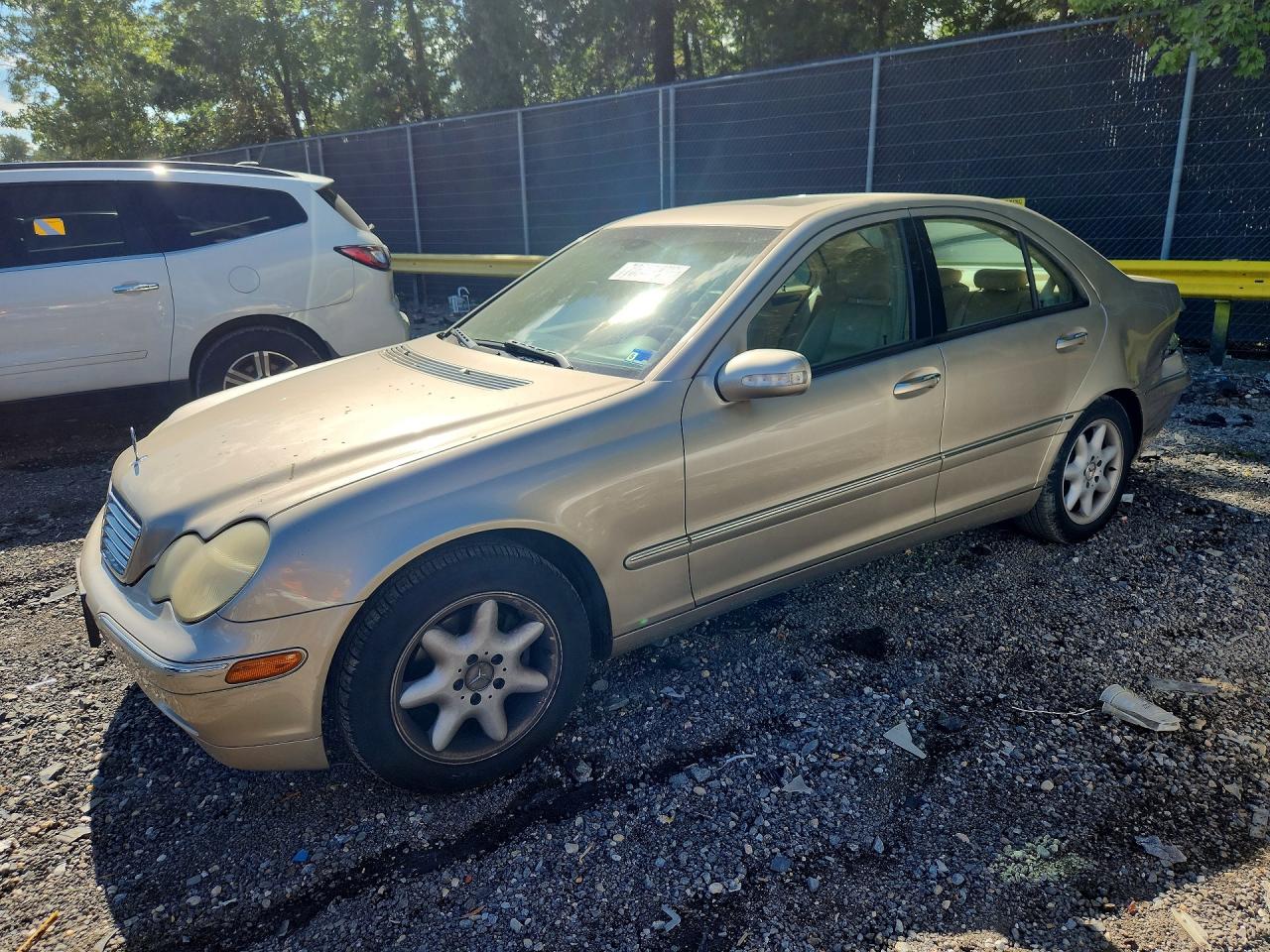 2004 MERCEDES-BENZ C-CLASS 240 | WDBRF61J34E017608 | UPCARS