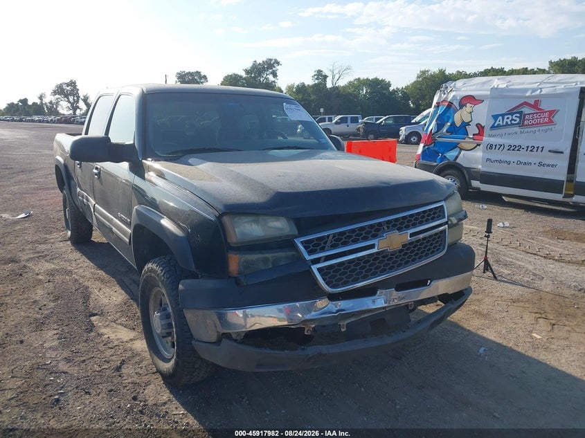 2005 CHEVROLET SILVERADO 2500HD LS | 1GCHC23U75F882308 | UPCARS