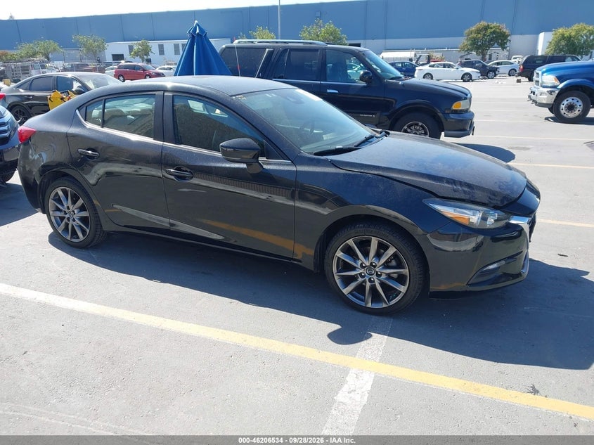 2018 MAZDA MAZDA3 TOURING | 3MZBN1V34JM201463 | UPCARS