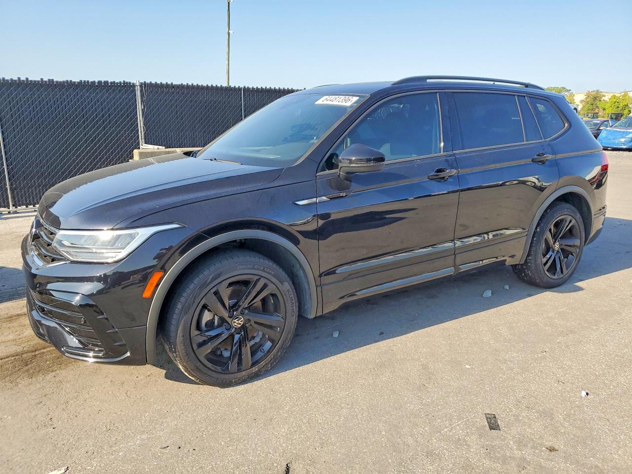 2023 VOLKSWAGEN TIGUAN SE R-LINE BLACK | 3VVCB7AX0PM089962 | UPCARS