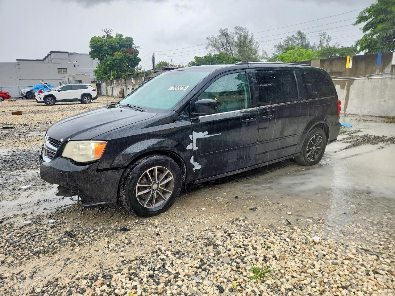 2017 DODGE CARAVAN SXT | 2C4RDGCG5HR857977 | UPCARS