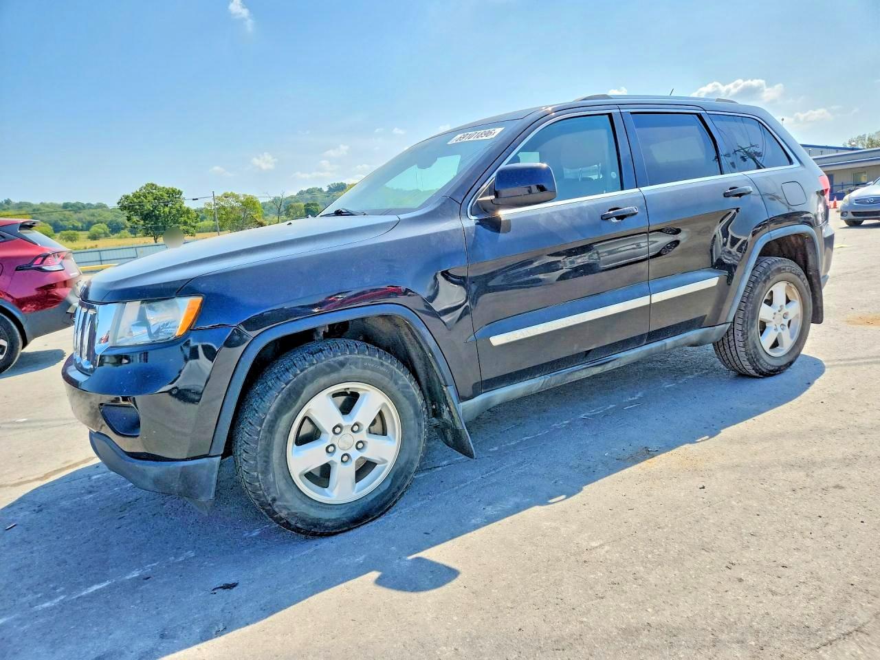 2011 JEEP GRAND CHER LAREDO | 1J4RS4GG5BC569370 | UPCARS