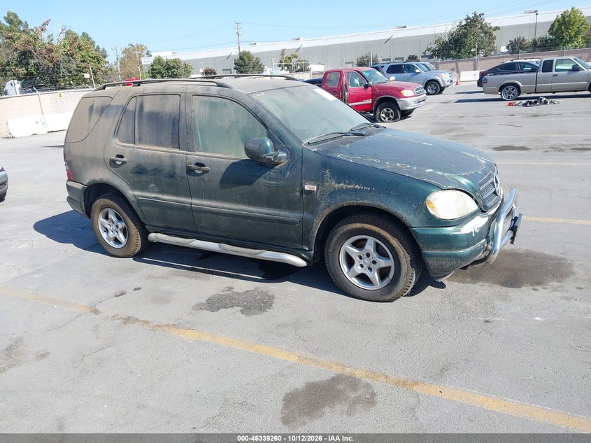 2001 MERCEDES-BENZ ML 320 | 4JGAB54E81A239000 | UPCARS